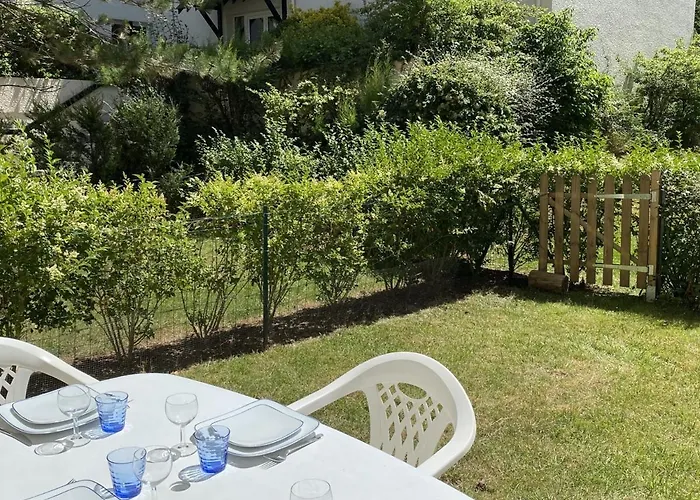 : Rez-de-jardin Proche Plage, Animaux Acceptes, Tv, Wi-fi Optionnel - Fr-1-487-331 Apartamento Cabourg